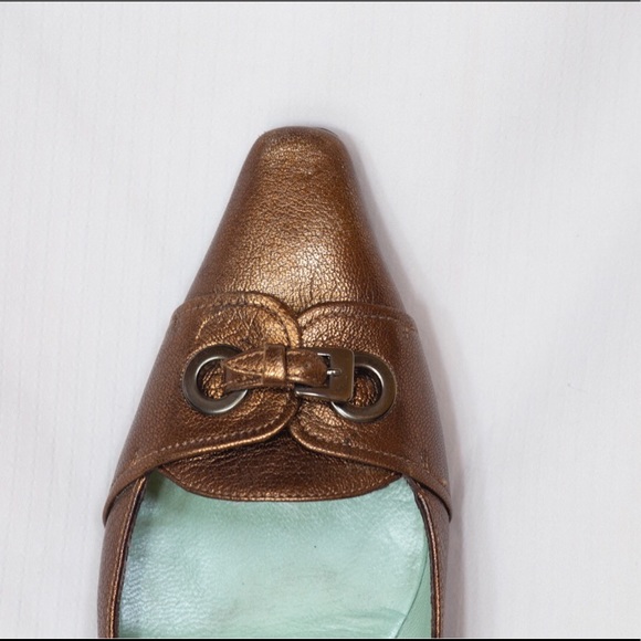 Sigerson Morrison kitten heels. - Picture 3 of 3